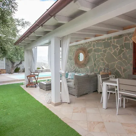 Coclea Con Piscina Vakantiehuis *