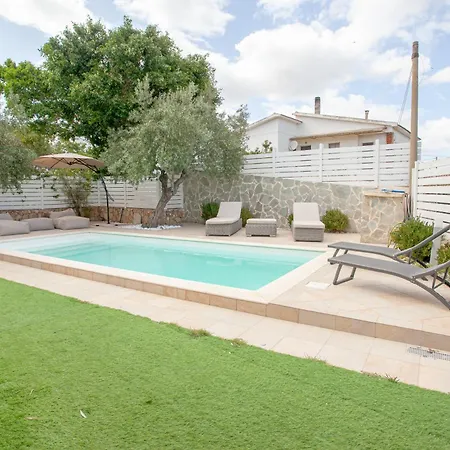 Coclea Con Piscina San Teodoro (Sardinia)