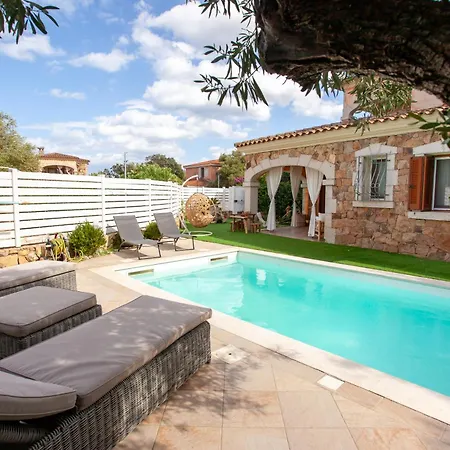 Coclea Con Piscina * San Teodoro (Sardinia)